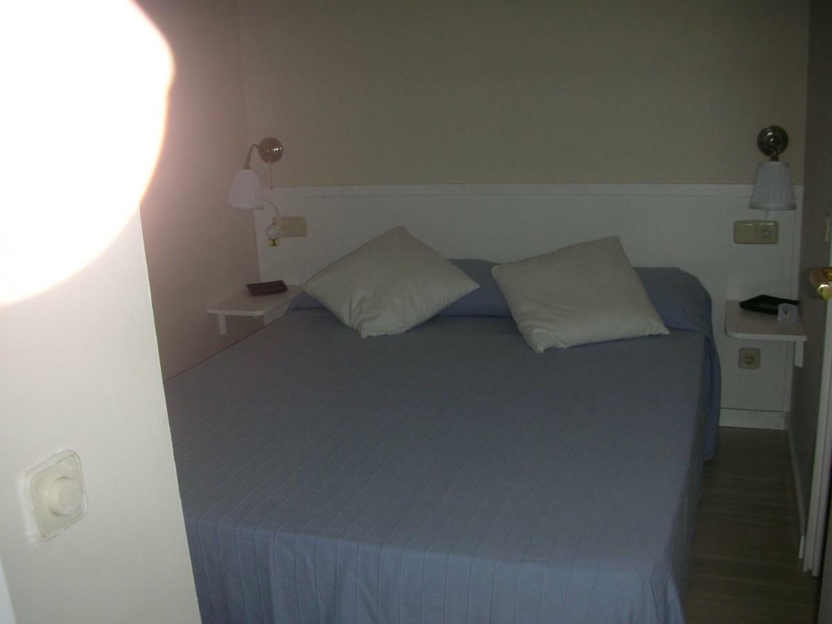 Groc Gava Apartment ภายนอก รูปภาพ