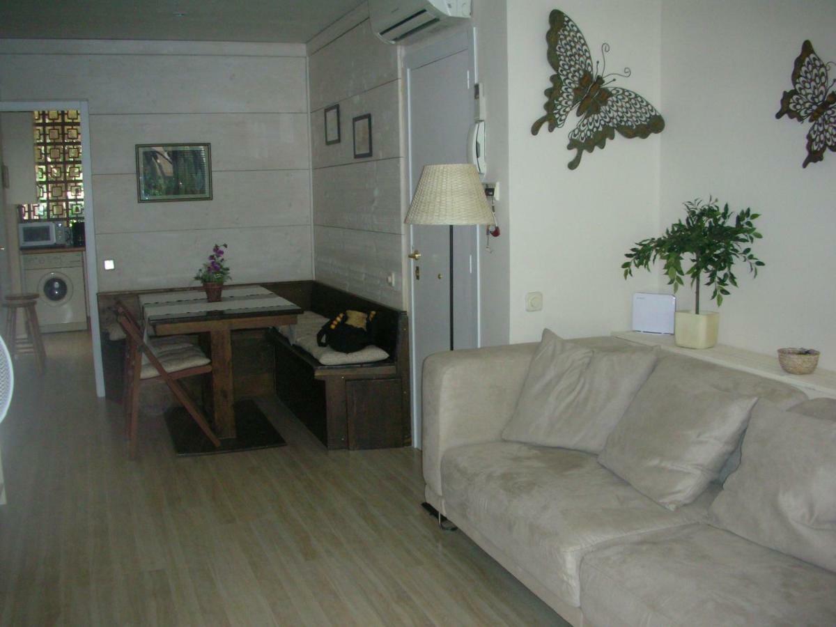 Groc Gava Apartment ภายนอก รูปภาพ